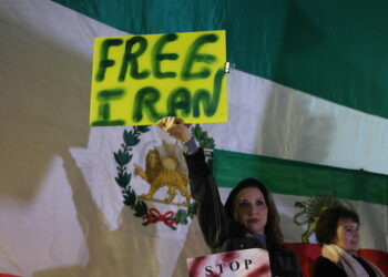 In quattromila al corteo di Milano contro il regime degli Ayatollah in Iran