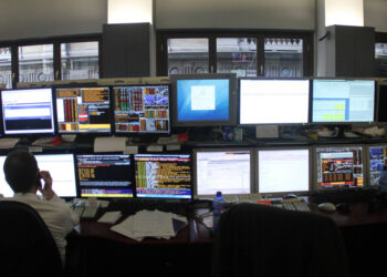 Lo spread fra Btp e Bund è sceso a 60,7 punti a fine giornata