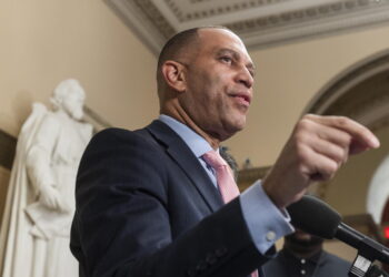 Leader dem alla Camera: ‘Non aiuteremo i repubblicani sui finanziamenti al governo’