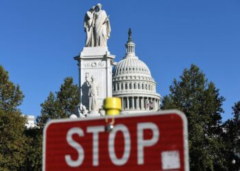 Usa, repubblicani a caccia di voti alla Camera per fermare lo shutdown