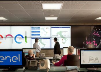 Enel, via libera cda a operazioni finanziamento per 12 miliardi