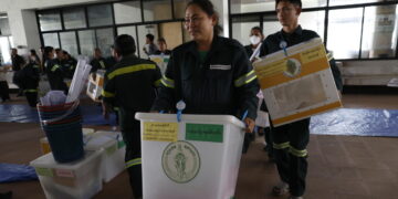Urne aperte in Thailandia, si vota per il nuovo governo