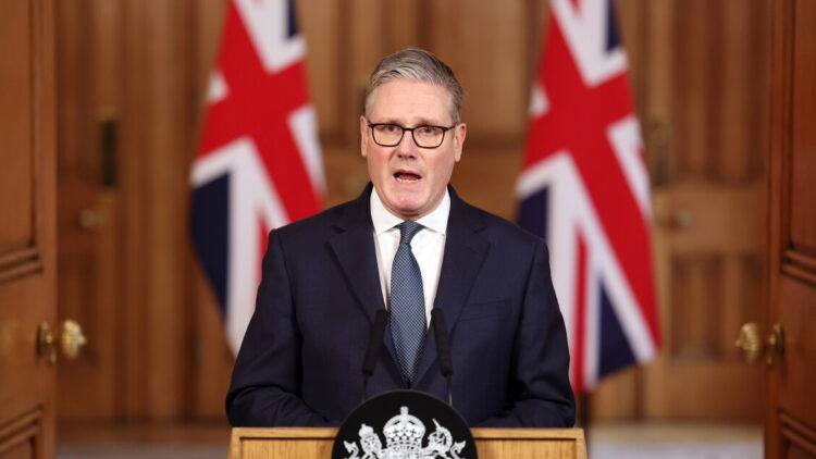 Starmer, Washington può usare le nostre basi per colpire siti iraniani