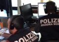 Donna di 35 anni trovata morta in casa a Como, indaga la polizia