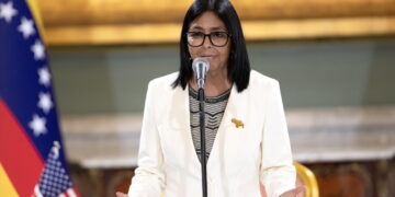 Sondaggio, i venezuelani bocciano l’incontro Trump-Rodríguez