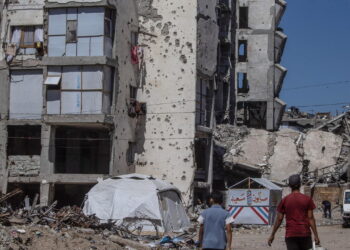 ++ Burnham, ‘al fianco di Israele ma azioni a Gaza a Cisgiordania ingiustificate’ ++